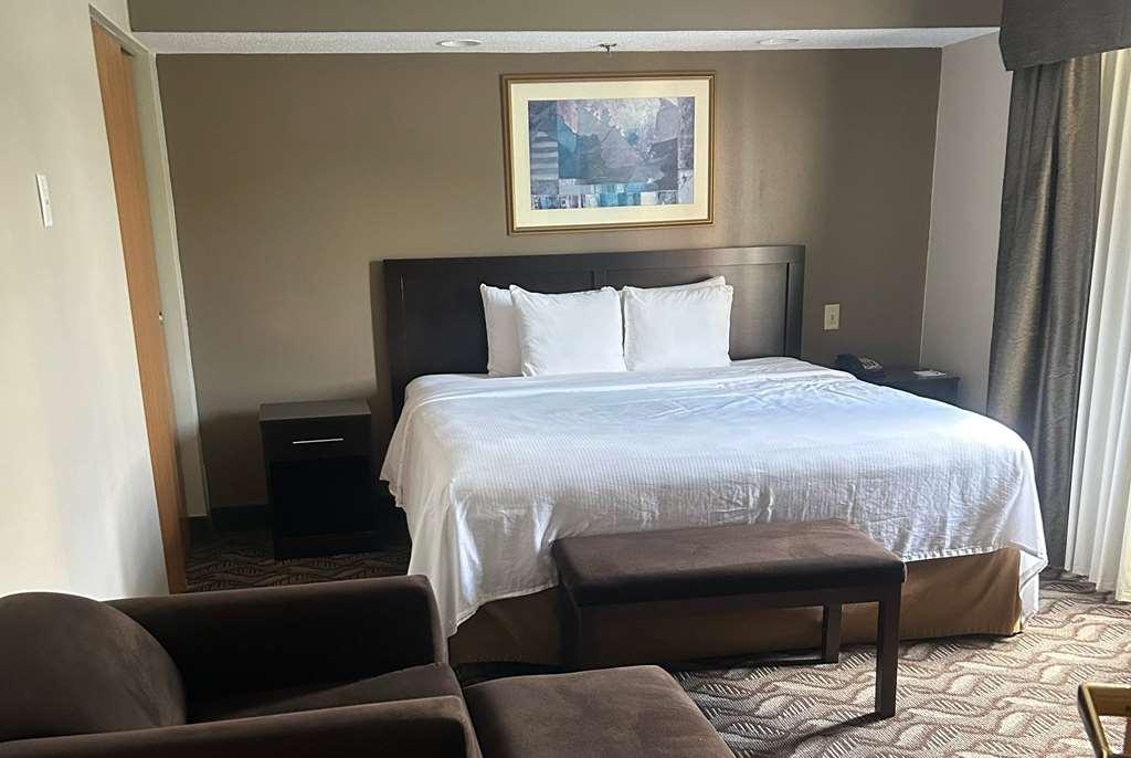Wyndham Garden Fitchburg